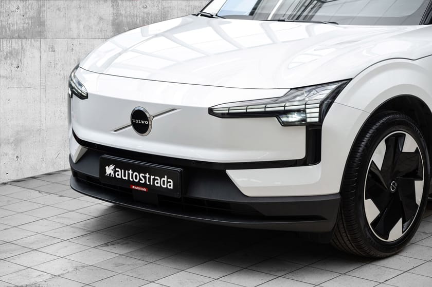 Bilde 2 av Volvo EX30 Single Motor Extended Range Harman/Kardon I 475km. rekkevidde (WLTP) Keyless.