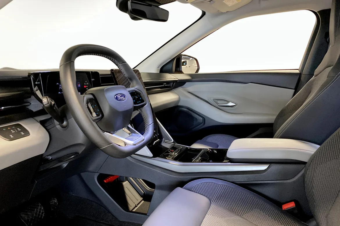 Ford Explorer EV Extended Range RWD
