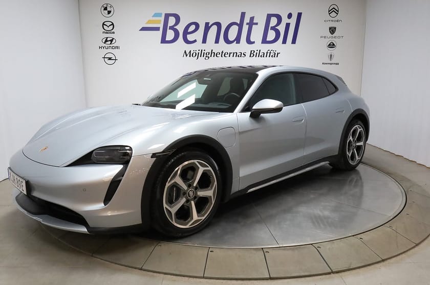 Bild 5 av Porsche Taycan 4 Cross Turismo | Panorama | Bose | 19-vägs sportstolar