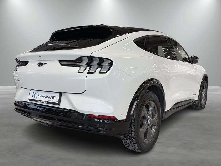 Bilde 5 av Ford Mustang Mach-E Long Range AWD AWD/Skinn/B&O/Navi/Kamera/Acc//L-klar