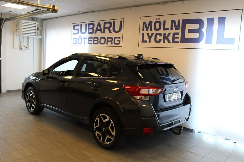 Bild 3 av Subaru XV e-Boxer 2.0i Aut Summit (150hk) **Kampanj**