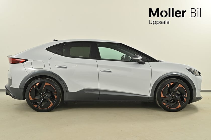 Bild 2 av CUPRA Tavascan VZ 340hk, Adrenaline, Sennheiser, Pano