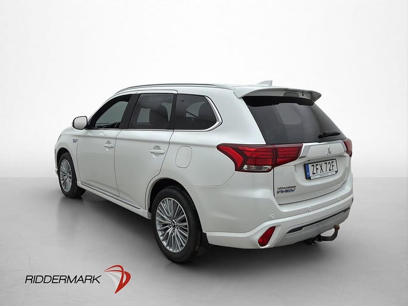 Bild 5 av Mitsubishi Outlander PHEV AWD 224hk Business MOMS 360° Drag