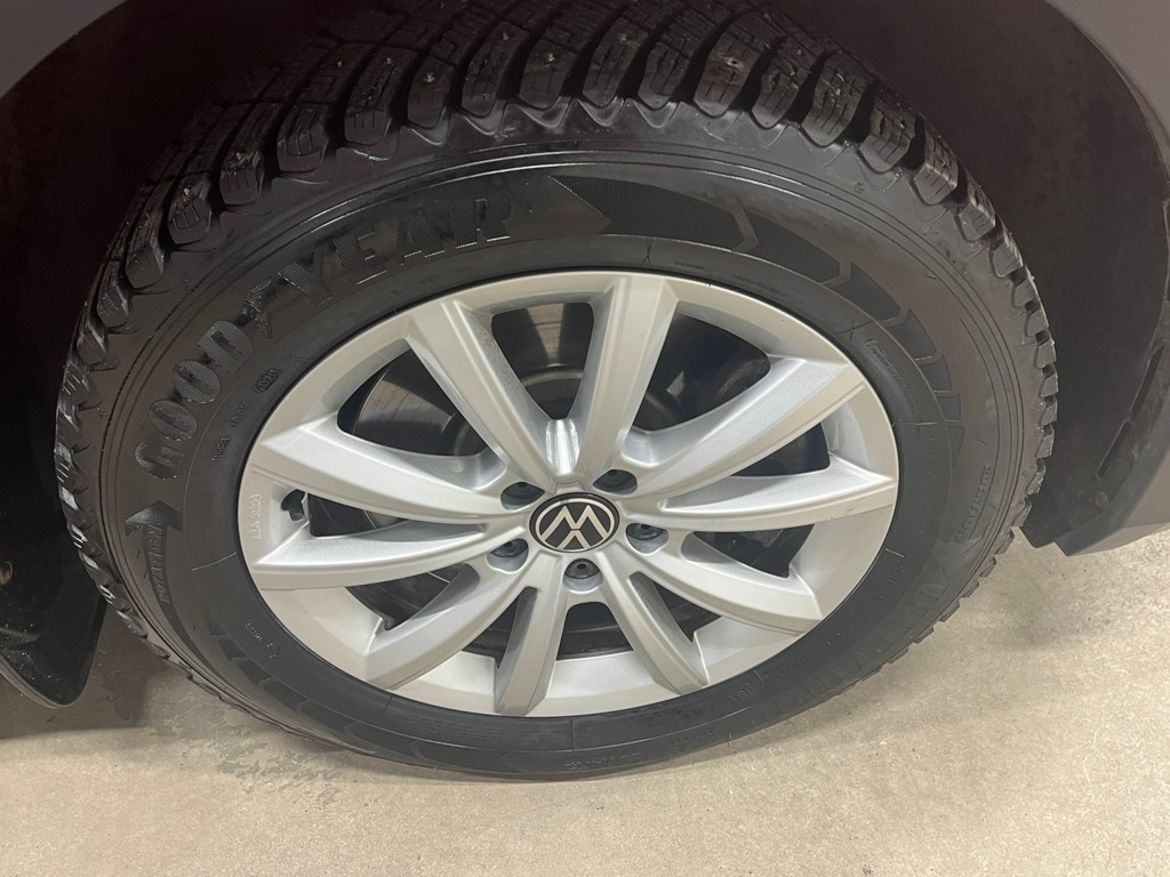 Volkswagen Tiguan 2021 - miniatyr 21