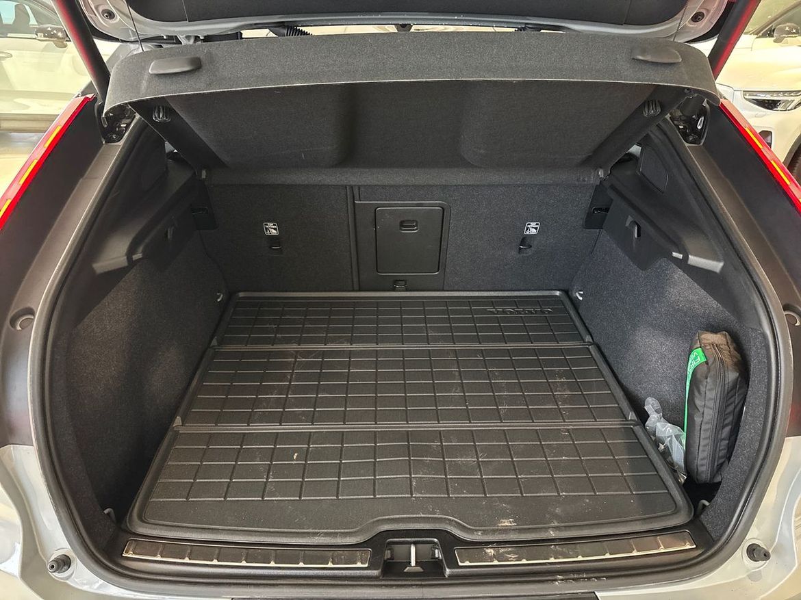 Volvo EC40 2025 - miniatyr 17