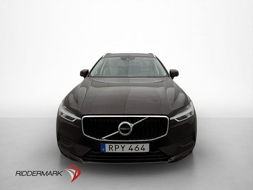 Bild 2 av Volvo XC60 T5 AWD 250hk Momentum VOC Kamera Värmare CarPlay