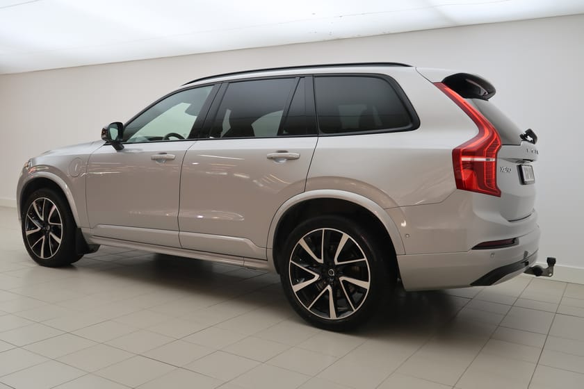 Bild 3 av Volvo XC90 7-seater Recharge T8 Plus Dark, Drag