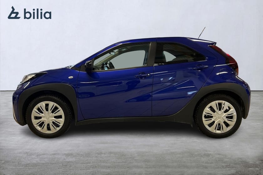 Bild 3 av Toyota Aygo X 1.0 S-CVT PLAY VINTERHJUL