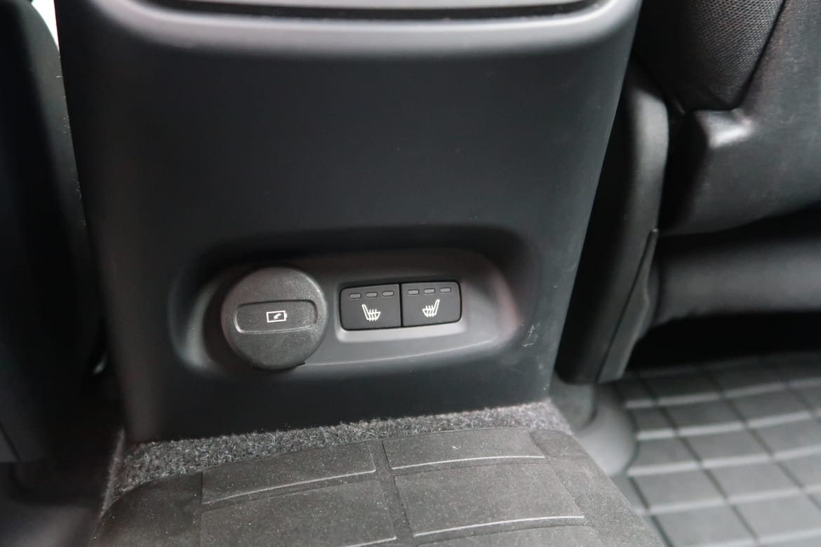 Volvo XC40 2023 - miniatyr 6