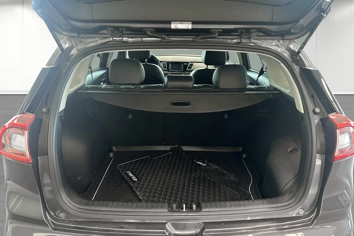 picture of a car