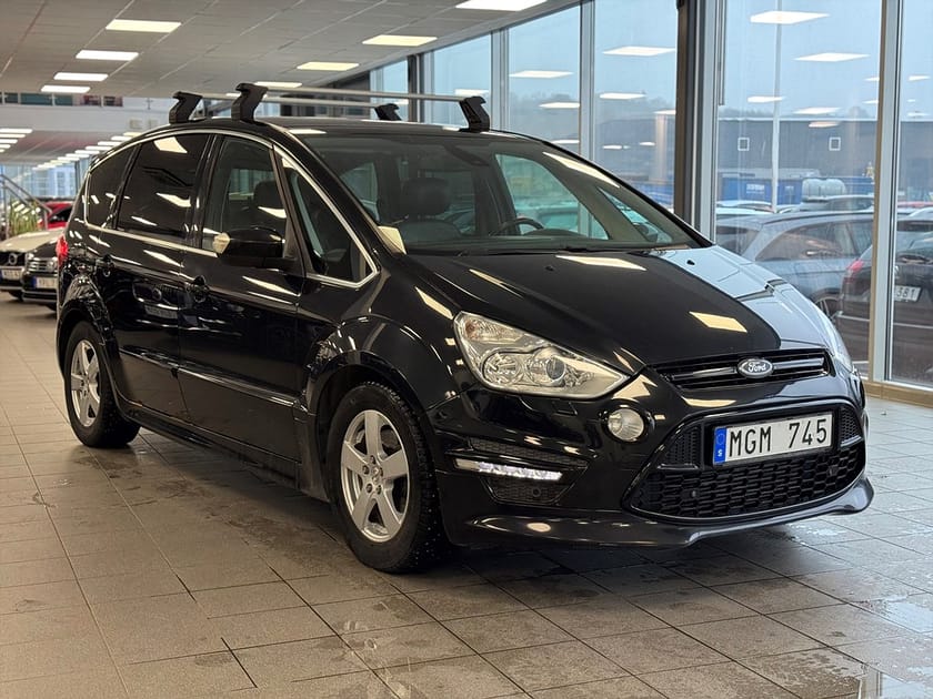 Bild 1 av Ford S-Max 2.2 TDCi Automat 7-Sits Pano Drag Premium Sound
