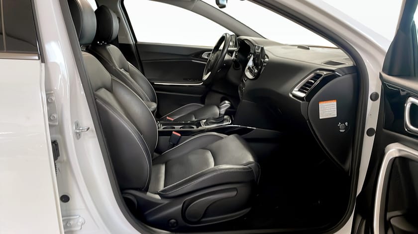 Bild 3 av Kia XCeed Plug-in Hybrid ADVANCE PLUS 2 141Hk / SoH 95% / Pano / Kamera