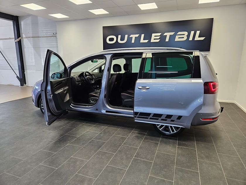 Bild 3 av SEAT Alhambra 7-Seater FR-Line 7sits 2.0TDI 4Drive 184hk Värmare Drag