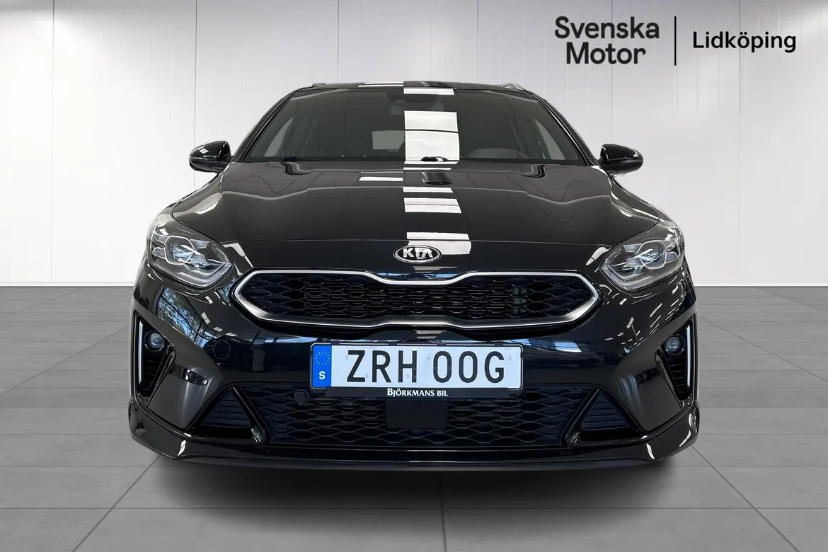 picture of a car