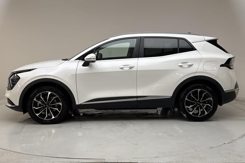 Bild 2 av Kia Sportage PHEV AWD (265hk) Advance 360 Drag