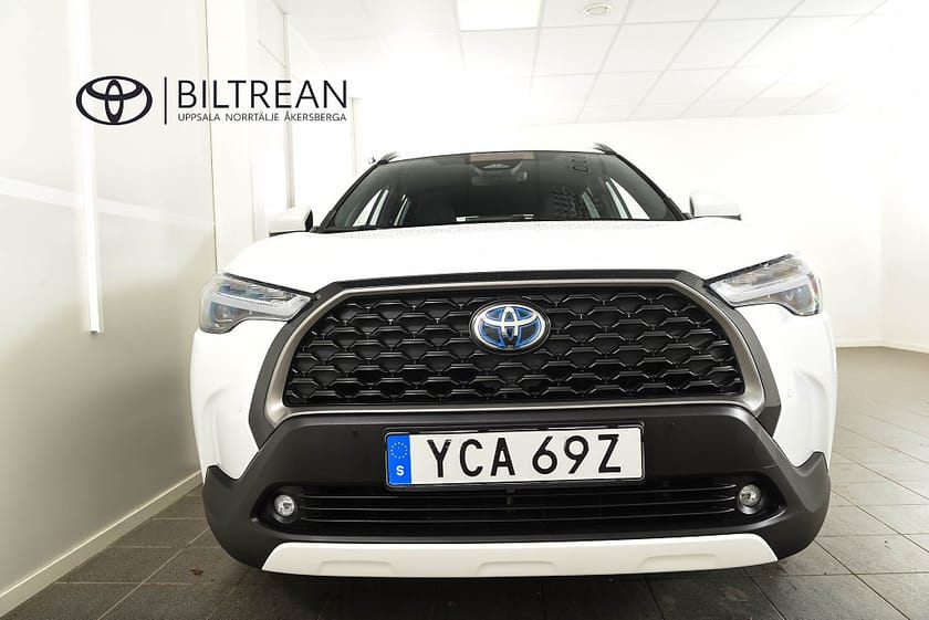 Bild 4 av Toyota Corolla Cross Hybrid AWD-i Elhybrid AWD Style Pluspaket Navi MOMS