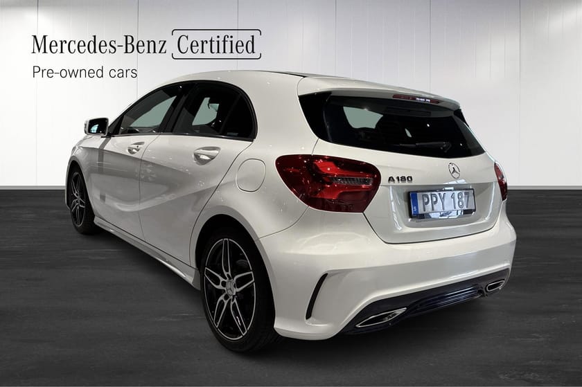 Bild 3 av Mercedes-Benz A 180 AMG Style Backkamera