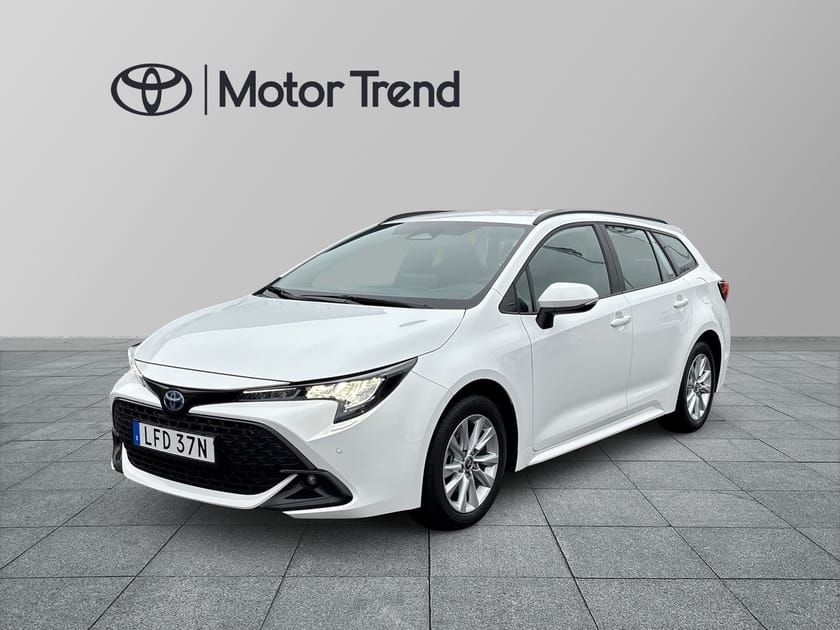 Bild 1 av Toyota Corolla Touring Sports Hybrid e-CVT 140hk,Active Plus