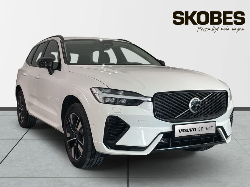 Bild 1 av Volvo XC60 T6 Plus Dark Nordic Edition