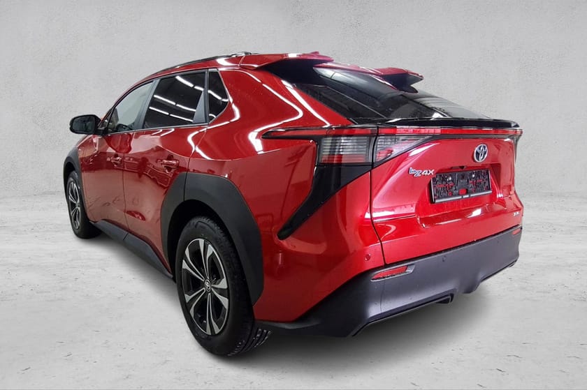 Bilde 3 av Toyota bZ4X AWD Active Tech - LED - Adaptiv cruise - Kamera +++