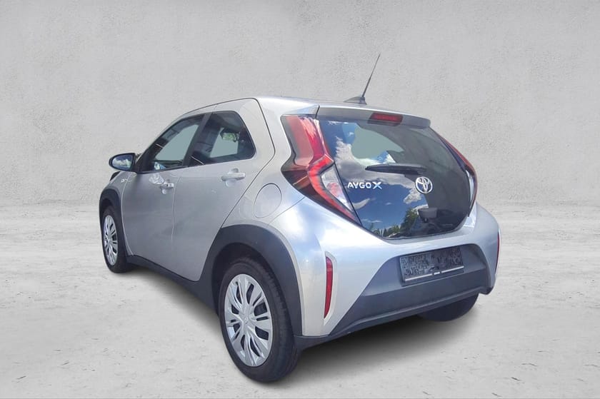 Bilde 3 av Toyota Aygo X 1.0 Life - Ryggekamera