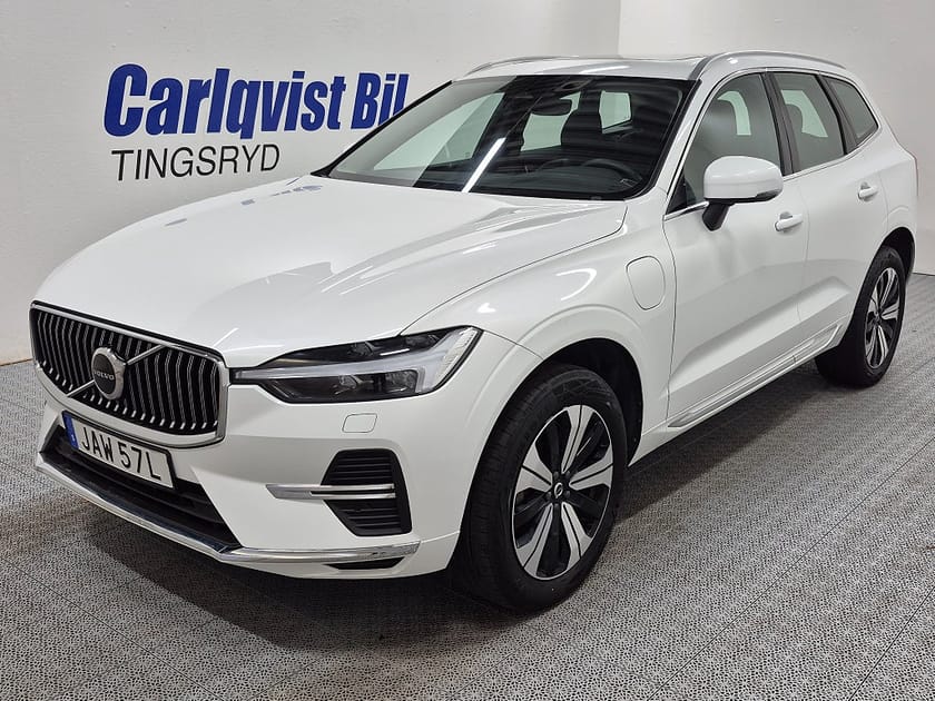 Bild 1 av Volvo XC60 T6 Recharge Core Bright plug in AWD 350HK 4x4 Läder Pa