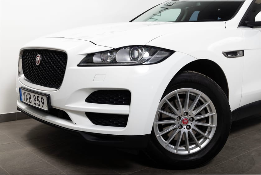 Bild 3 av Jaguar F-Pace 20d 180hk