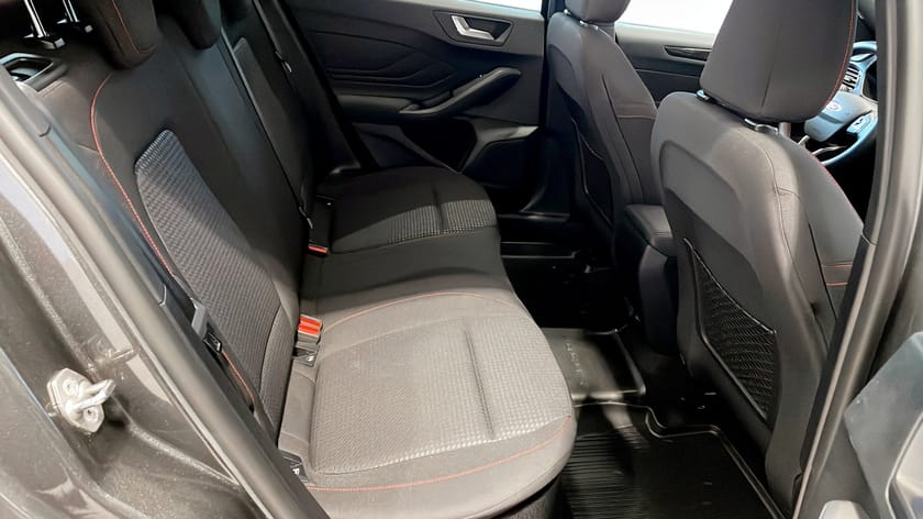 Bild 5 av Ford Focus ST-Line Edition 5D 125HK AUT Fjärrstart Carplay