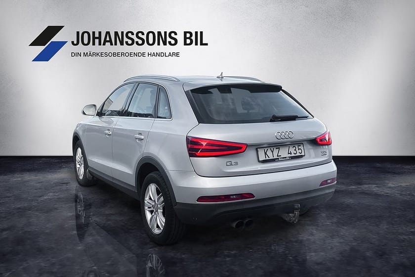 Bild 3 av Audi Q3 2.0TDI Quattro Automat D-Värmare Drag Navi