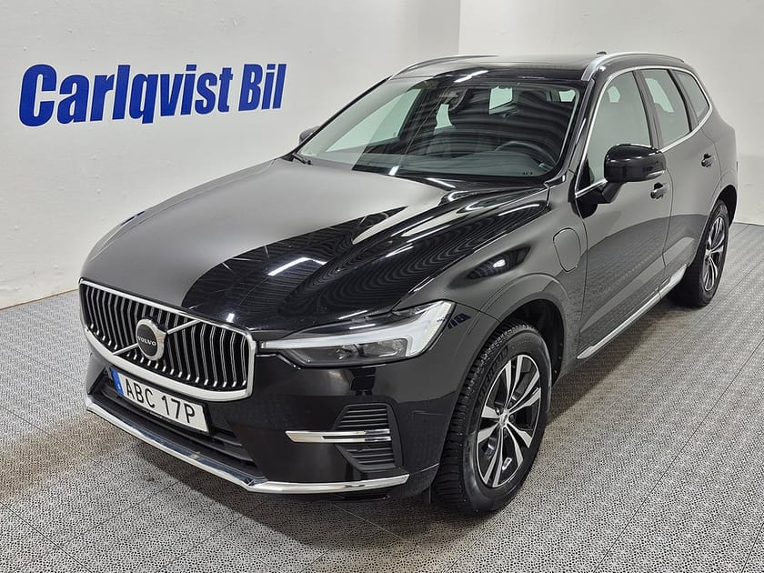 Bild 1 av Volvo XC60 T6 Recharge Core Bright plug in AWD 350HK 4x4 Panorama