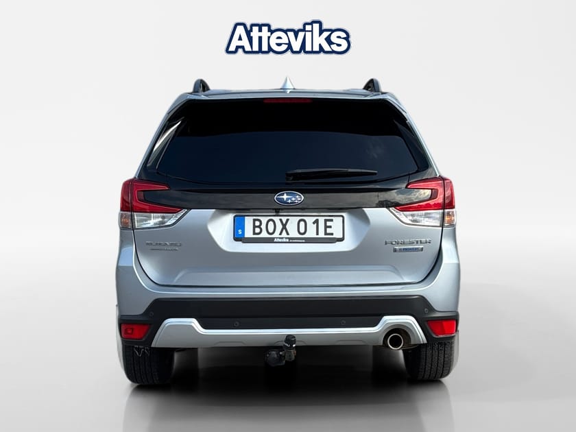 Bild 4 av Subaru Forester e-Boxer Backkamera/Drag