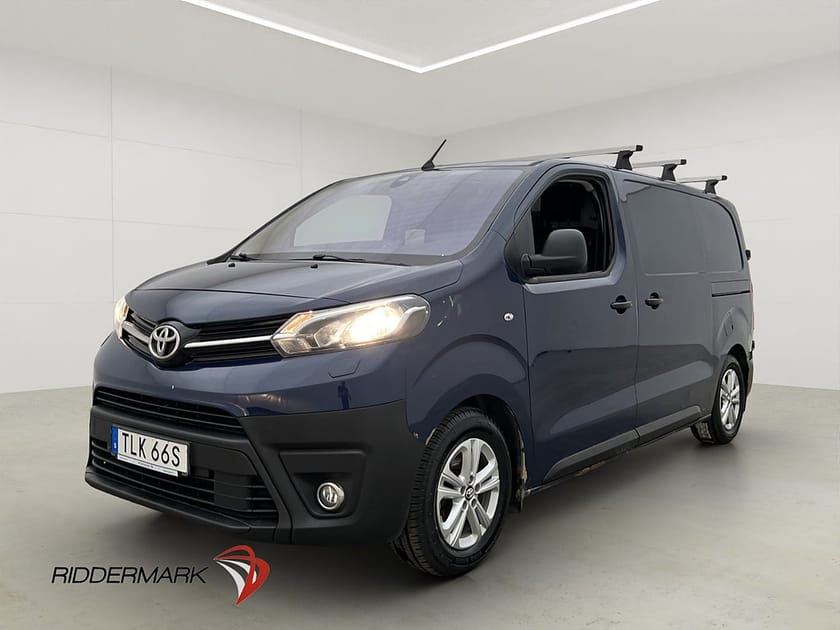 Bild 3 av Toyota Proace L2 Ny-Kamrem Värmare PDC Dragkrok HUD Moms