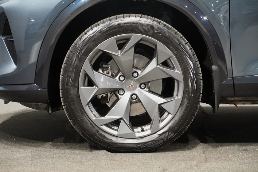 Bild 2 av CUPRA Formentor 1.5 eTSI DSG 150hk - Kamera -