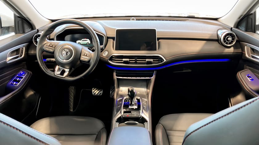 Bild 4 av MG EHS PHEV plug in hybrid luxury my21