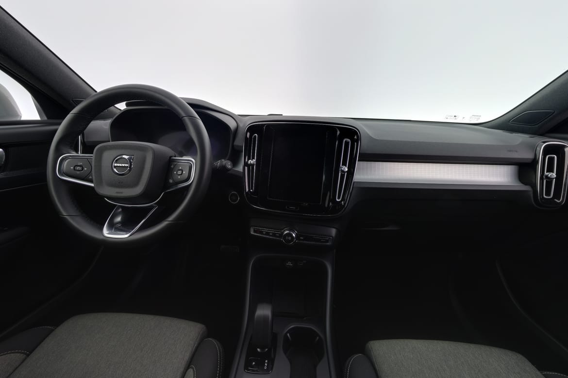 Volvo XC40 2024 - miniatyr 7