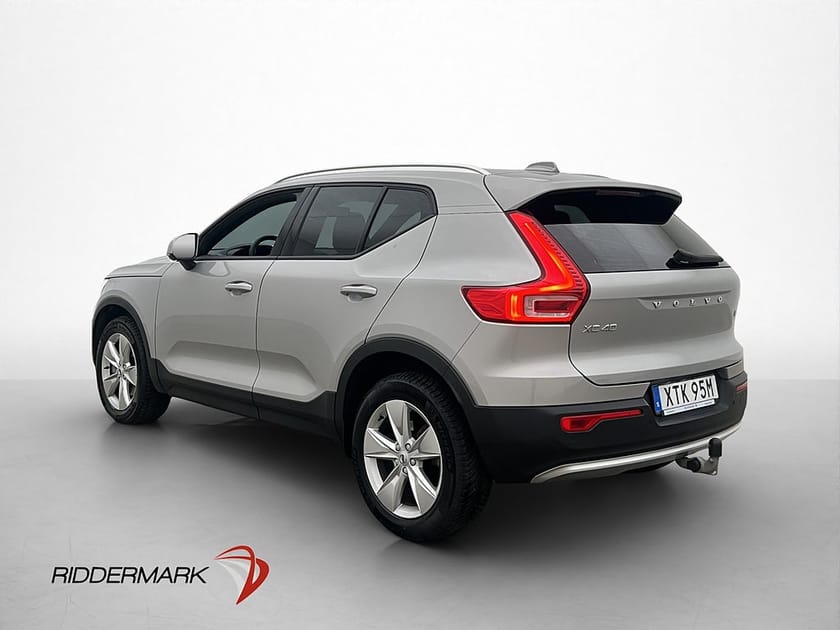 Bild 4 av Volvo XC40 B4 197hk Core P-Värmare 360° Navi Drag