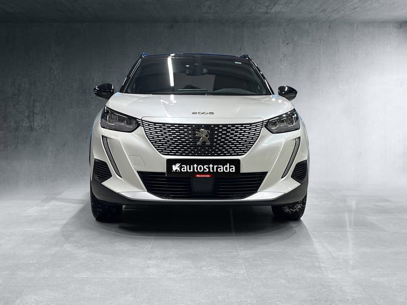 Bilde 4 av Peugeot e-2008 ALLURE, NAVIGASJON, ADAPTIVE CRUISE