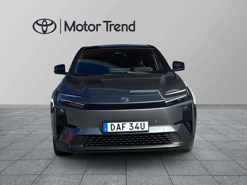 Bild 5 av Toyota C-HR+ EXECUTIVE AWD PANORAMA JBL