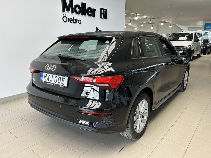 Bild 4 av Audi A3 Sportback 35 TFSI PROLIN