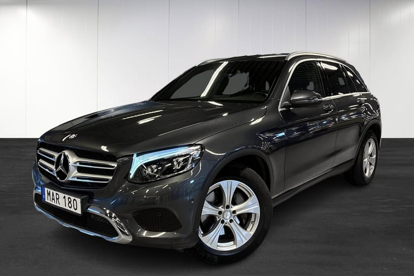 Bild 1 av Mercedes-Benz GLC 220 d 4MATIC 4M | Designversion | Luxury | Drag | Navi |