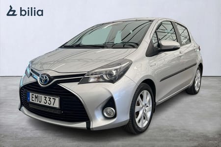 Toyota Yaris Hybrid 1,5 HSD 5-D EXECUTIVE HSD COMFORT PLUS MOTORVÄRMARE VINTERHJUL