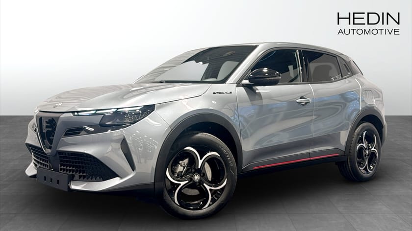 Bild 1 av Alfa Romeo Junior Ibrida SPECIALE privatleasing fr 3995 kr/mån