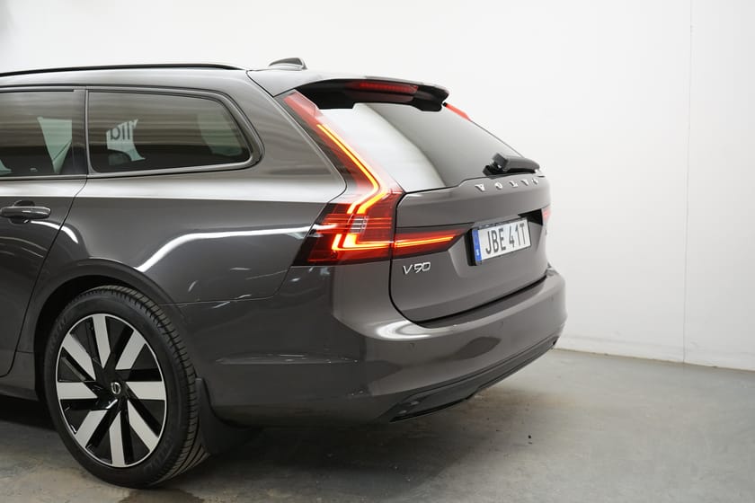 Bild 3 av Volvo V90 T6 Plus Dark Nordic Edition, on call, Dragkrok, Navigation