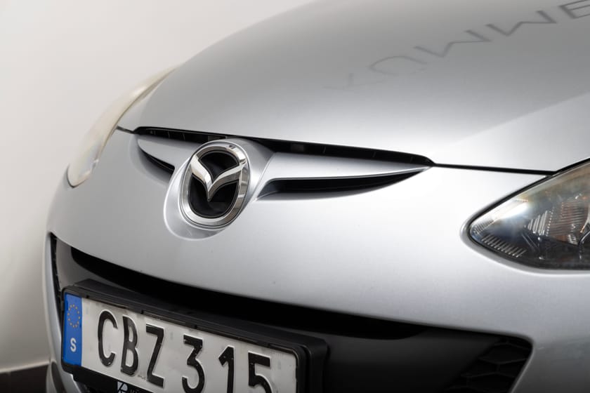 Bild 3 av Mazda 2 Navigation/Parkeringssensorer/tonaderutor