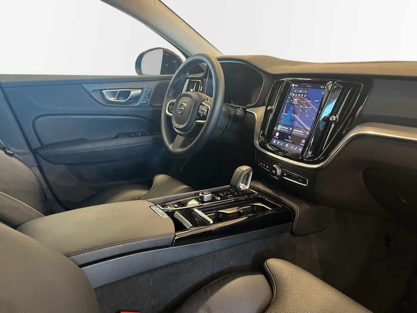 Bild 5 av Volvo V60 T6 Plus Dark Nordic Edition Drag H/K 360 Kamera