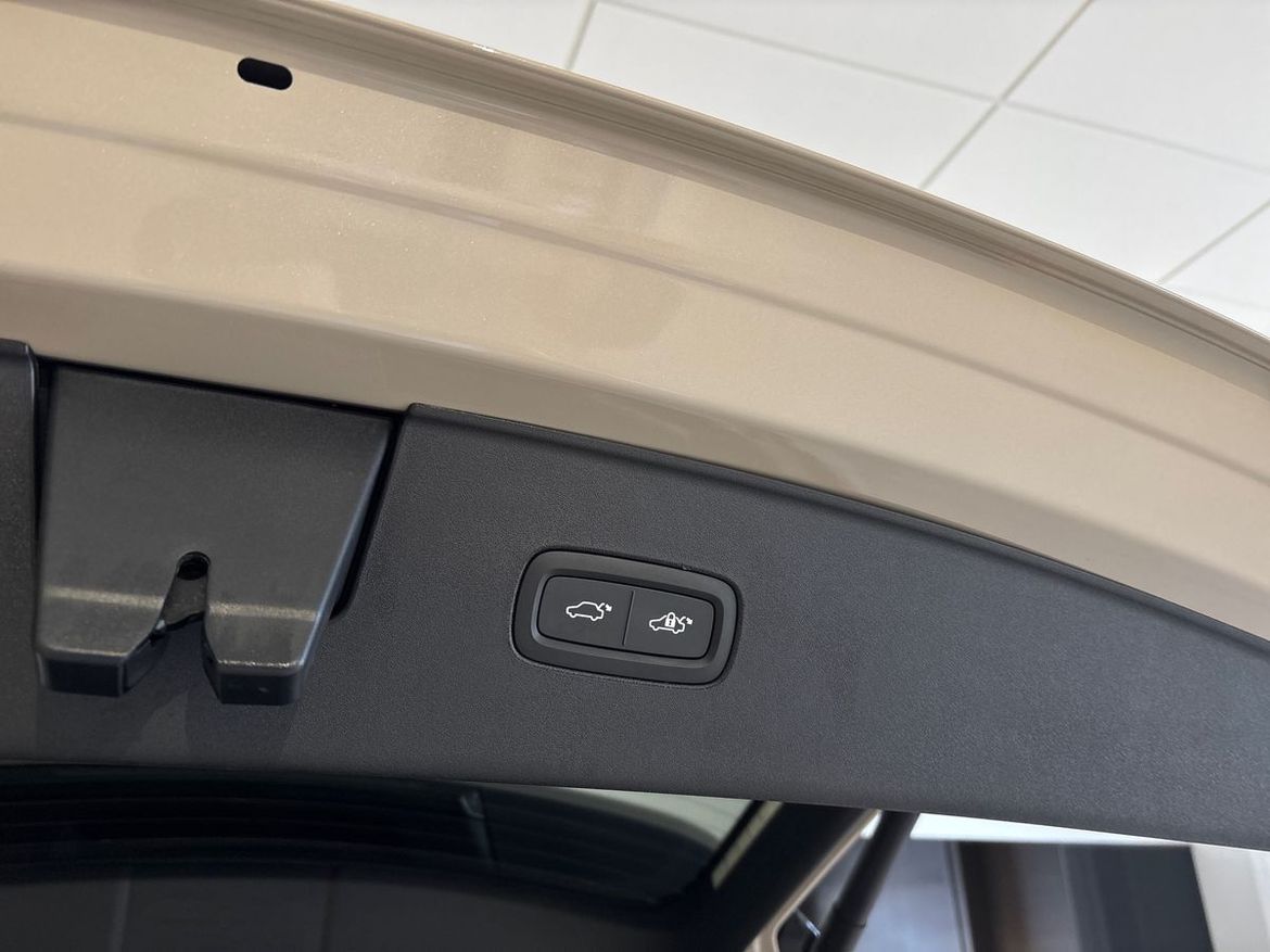 Volvo EX90 2025 - miniatyr 16