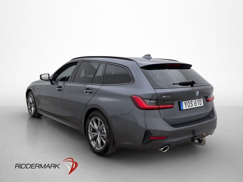 Bild 5 av BMW 330e xDrive Touring Sport line 292hk Drag Cockpit CarPlay Navi