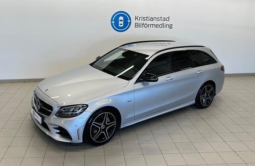 Bild 2 av Mercedes-Benz C 220 T d 9G-T AMG Line, Night Edition, Premiumpaket