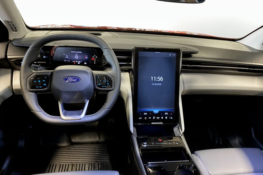 Bild 4 av Ford Explorer EV Extended Range RWD Long 77 kWh Förarassistanspkt