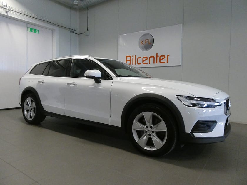 Bild 4 av Volvo V60 Cross Country B4 AWD Aut-Kamera-Navi-Nyservad-Värmare-VOC-SoV